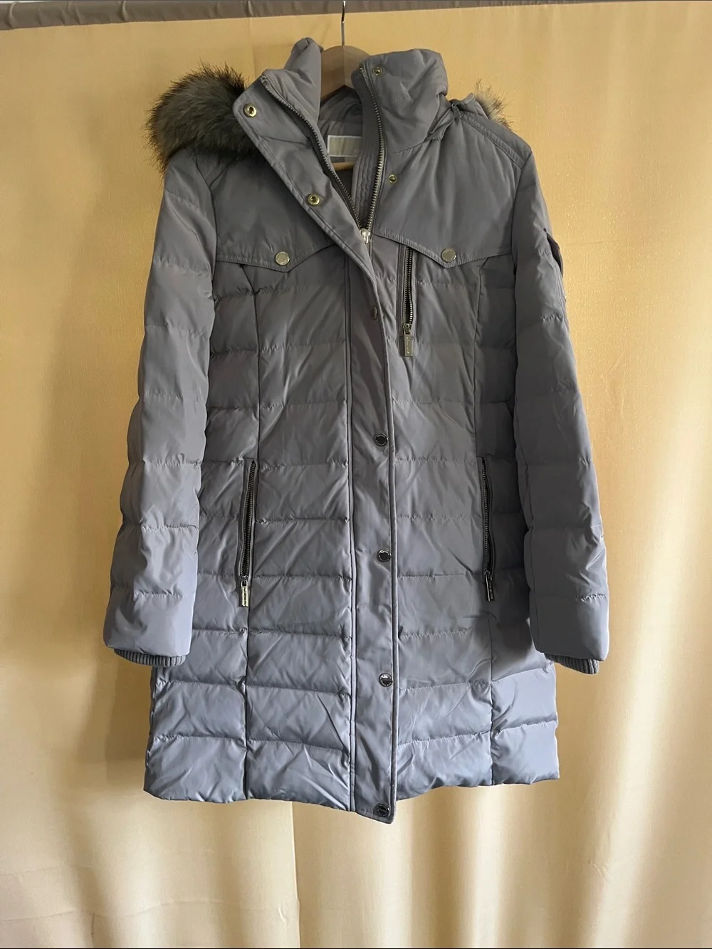 Michael Kors Gray Quilted Hooded Puffer Coat with Faux Fur Trim